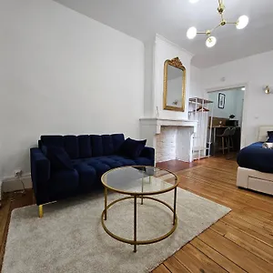  Appartement Chic, Contemporaine Au Pied De La Cathedrale