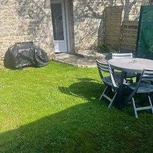 https://la-petite-maison-de-kerguiniou.inbrittany.com